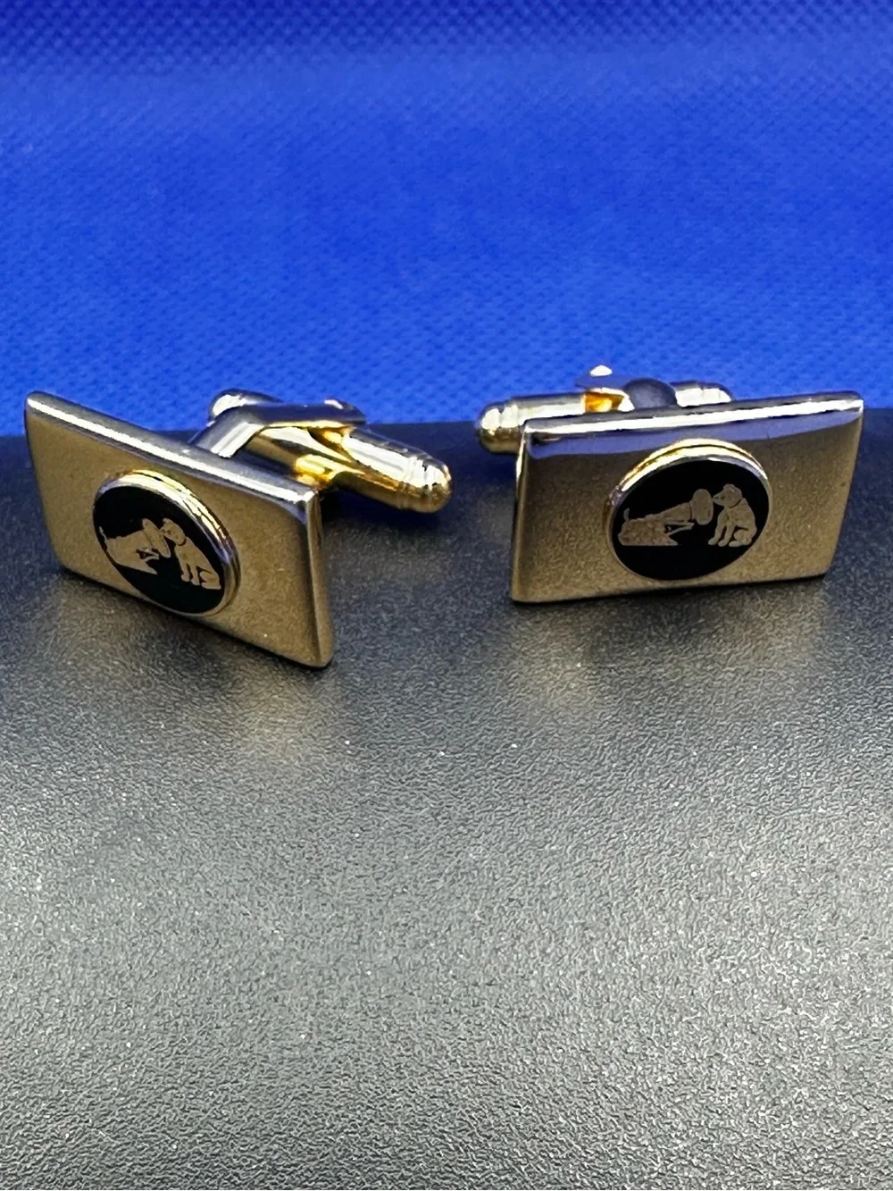 Vintage Harvale RCA Victor Phonograph & Nipper Dog Goldtone Cufflinks